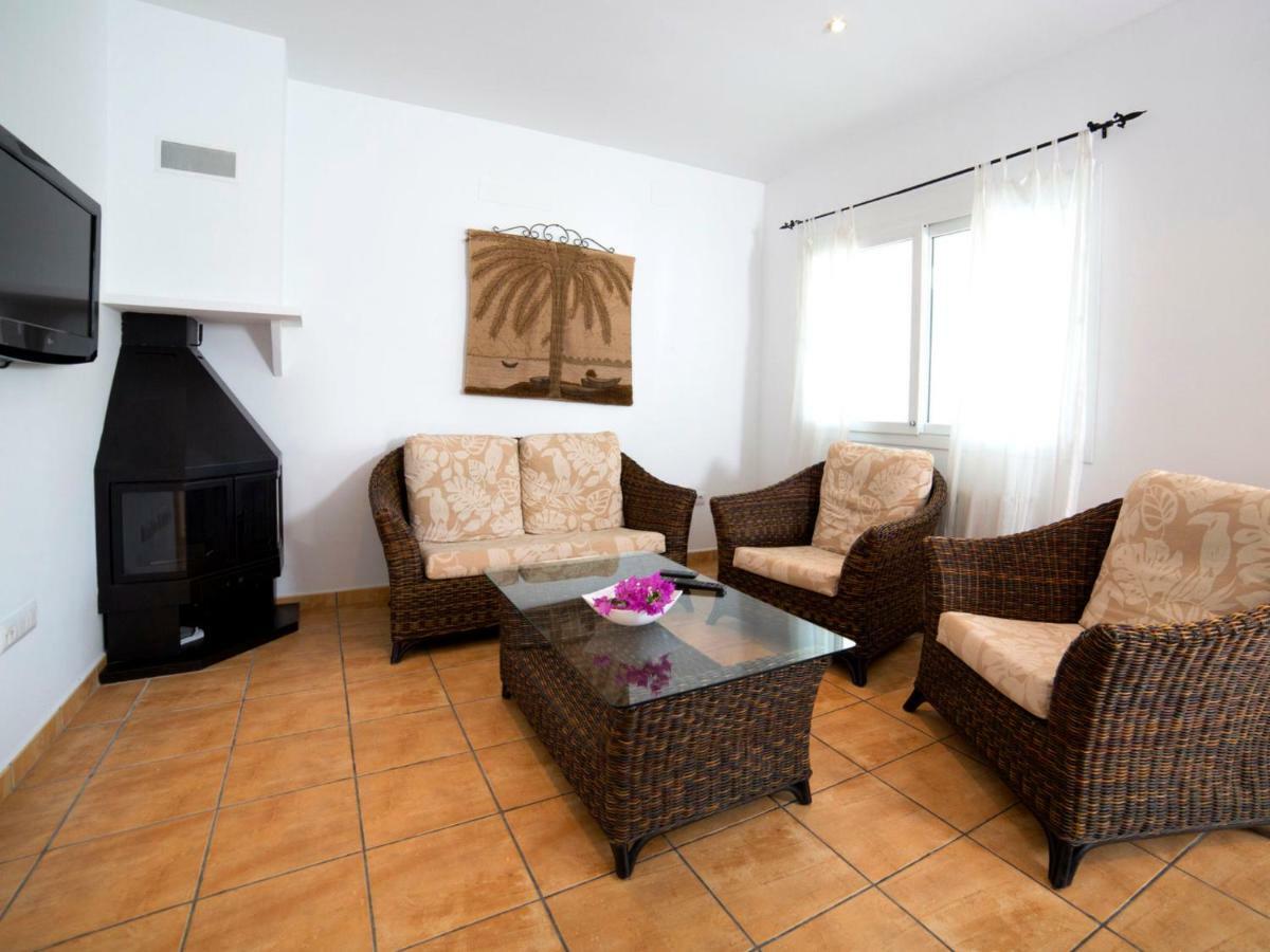 Holiday Home Junio By Interhome Calp Exterior foto